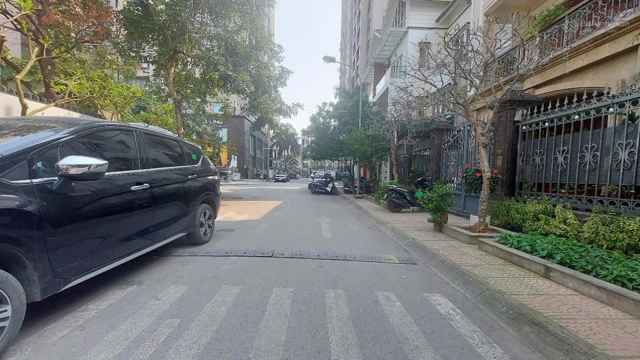Bán căn liền kề lô góc đẹp long lanh tại Khu Meco Trường Chinh đẹp - thoáng. Phân lô vỉa hè
