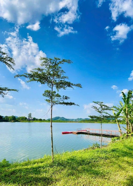 Siêu phẩm view bám hồ & view núi Ba Vì, 3000m2 giá đầu tư