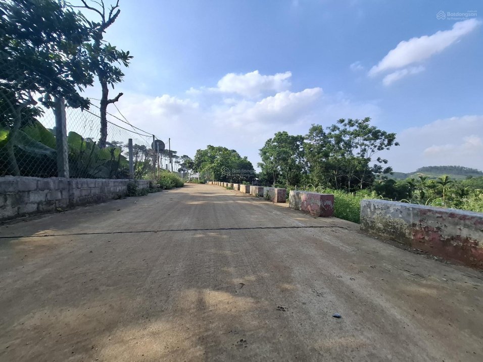 Bán lô đất đẹp 3236m2, mặt tiền 66m giá đầu tư tại Suối Hai, Ba Vì, giá chỉ hơn 2 triệu/m2